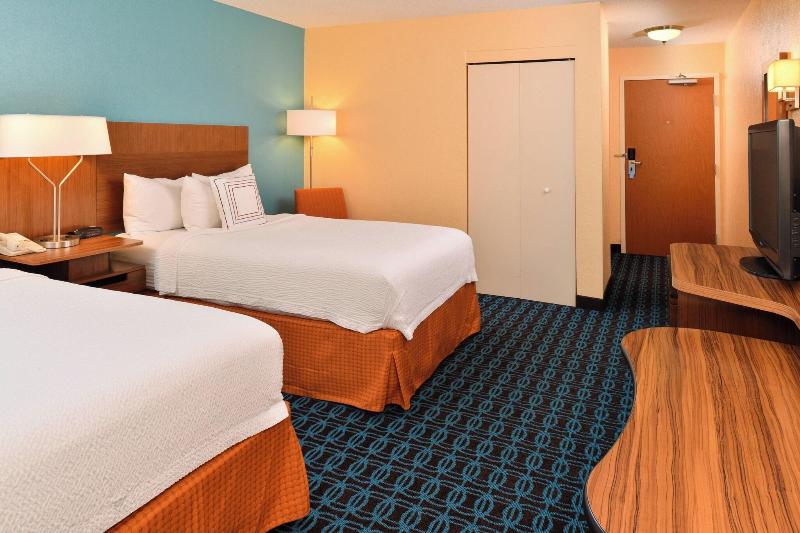 Fairfield Inn Suites Cleveland Avon image