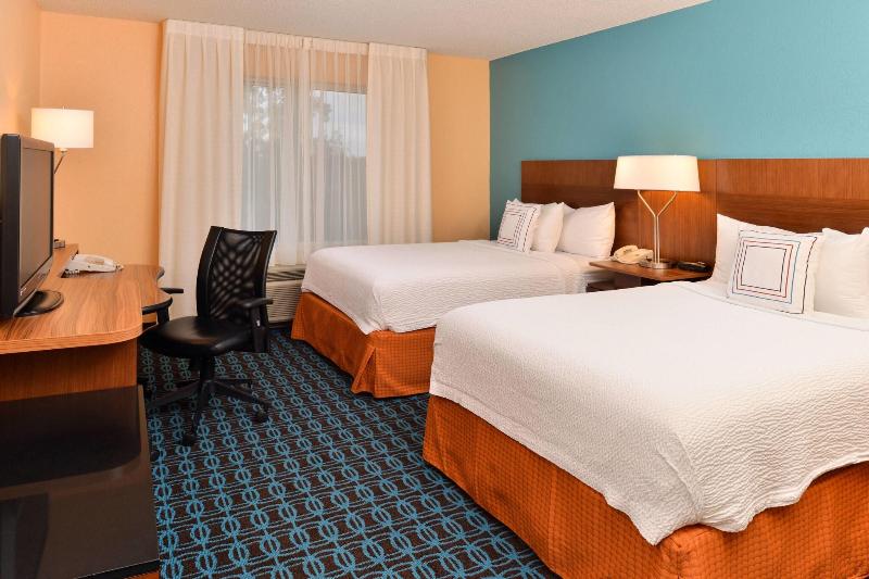 Fairfield Inn Suites Cleveland Avon image