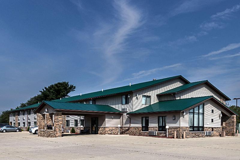 Motel 6 Kewanee image