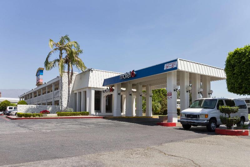 Motel 6 Claremont, CA image