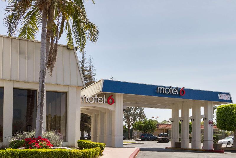 Motel 6 Claremont, CA image