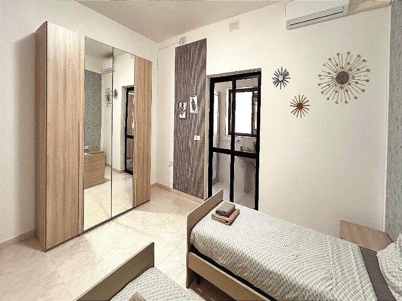 Arzella Apartments 5