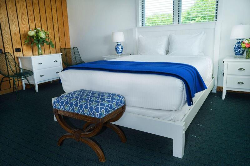 Leland Lodge image