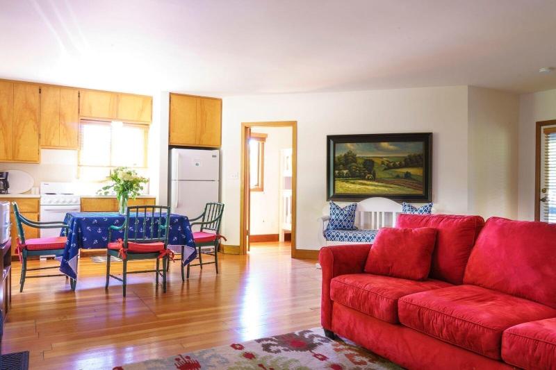 Leland Lodge image