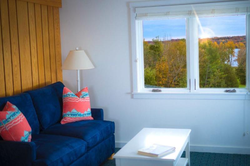 Leland Lodge image 10