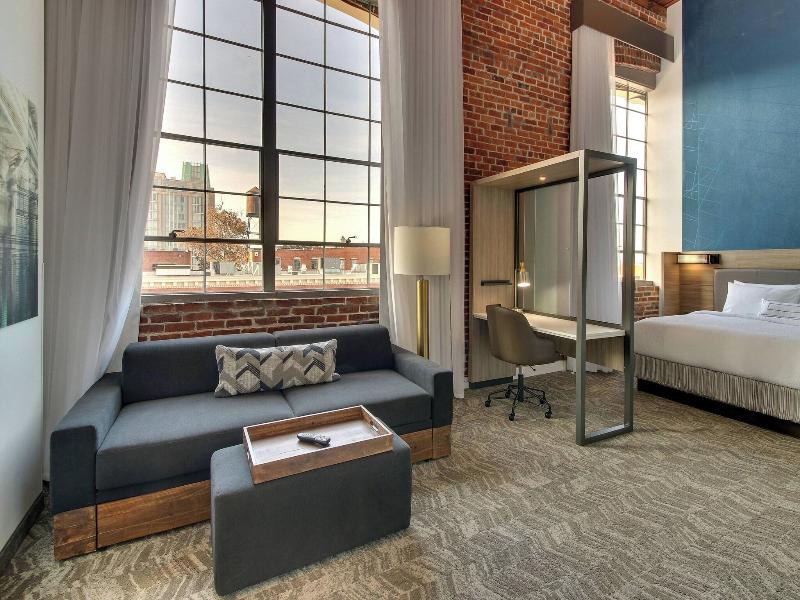 Springhill Suites By Marriott Montgomery Downtown