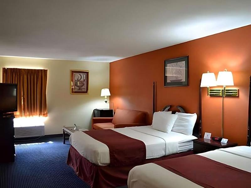 Red Carpet Inn Newark Airport image