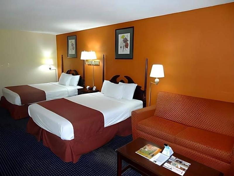 Red Carpet Inn Newark Airport image