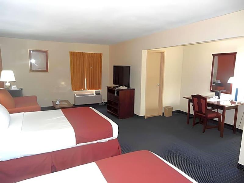 Red Carpet Inn Newark Airport image