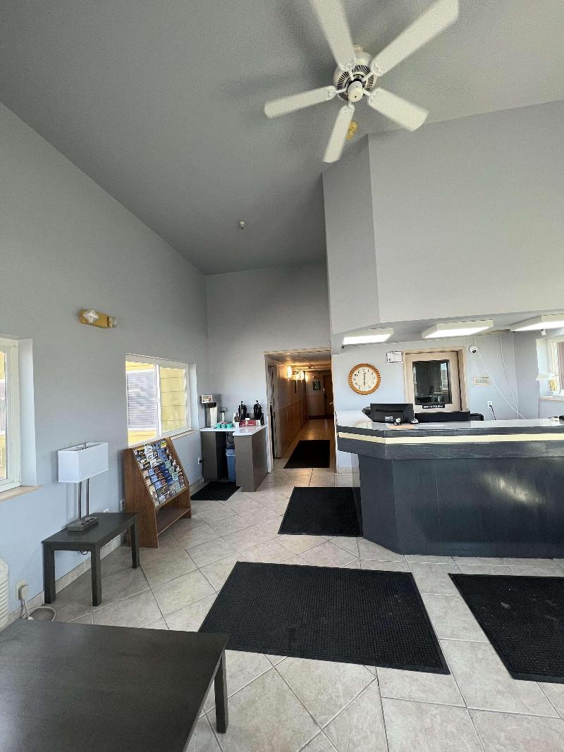 Surestay By Best Western Wells image