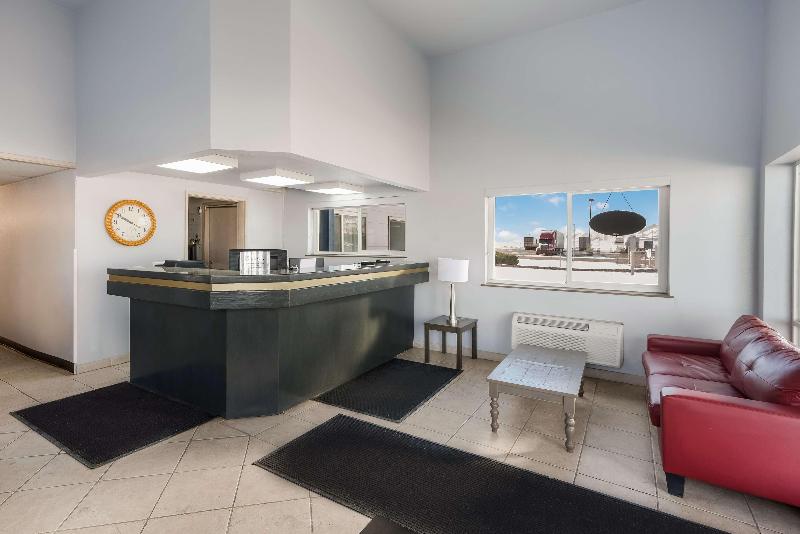 Surestay By Best Western Wells image