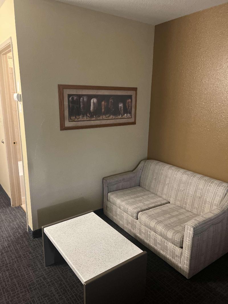 Surestay By Best Western Wells image