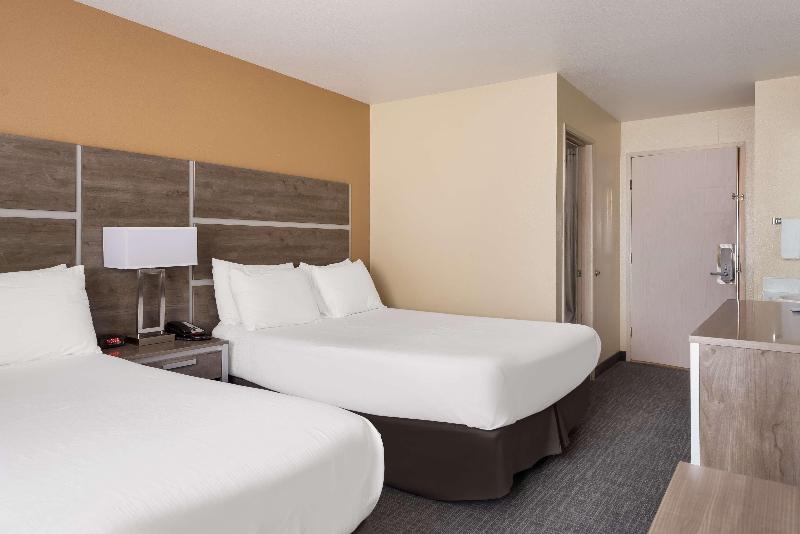 Surestay By Best Western Wells image