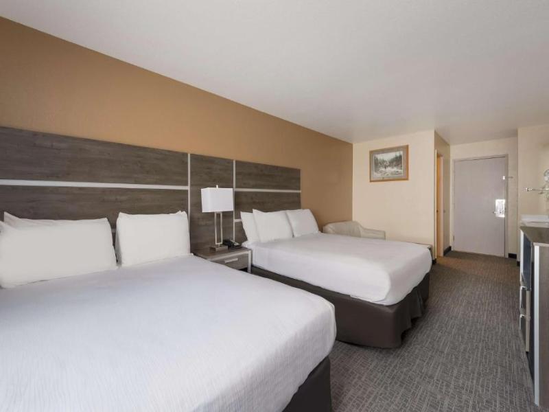 Surestay By Best Western Wells image