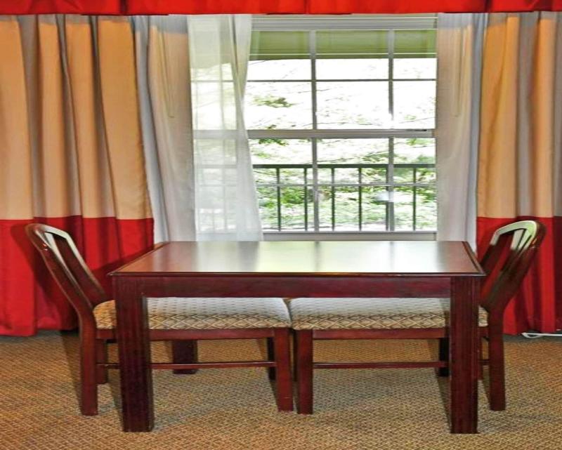 Hilltop Inn Suites North Stonington image