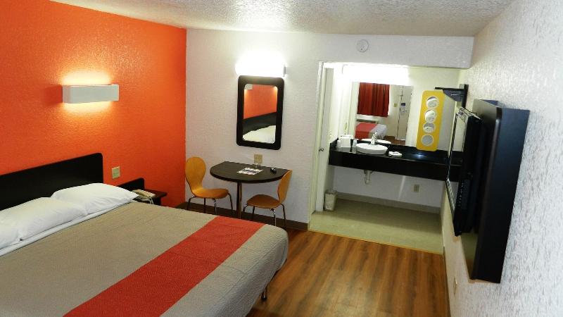Motel 6 Oklahoma City Airport East — general view