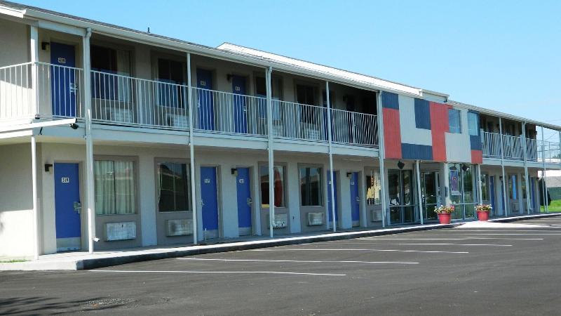 Motel 6 Oklahoma City Airport East — general view