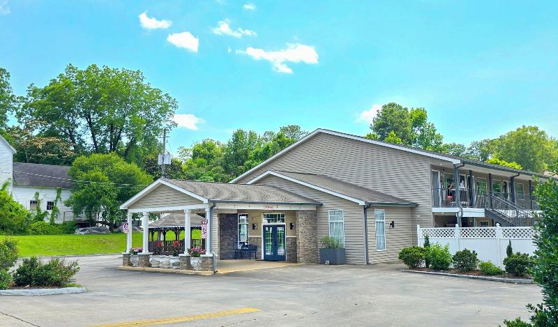 Meriwether Country Inn image