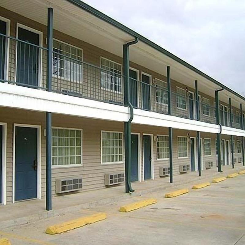 Meriwether Country Inn image