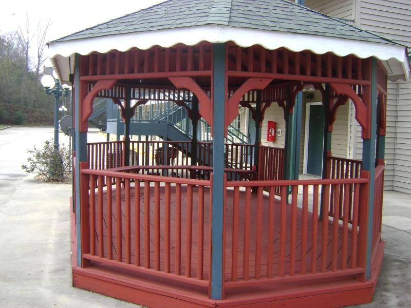 Meriwether Country Inn image