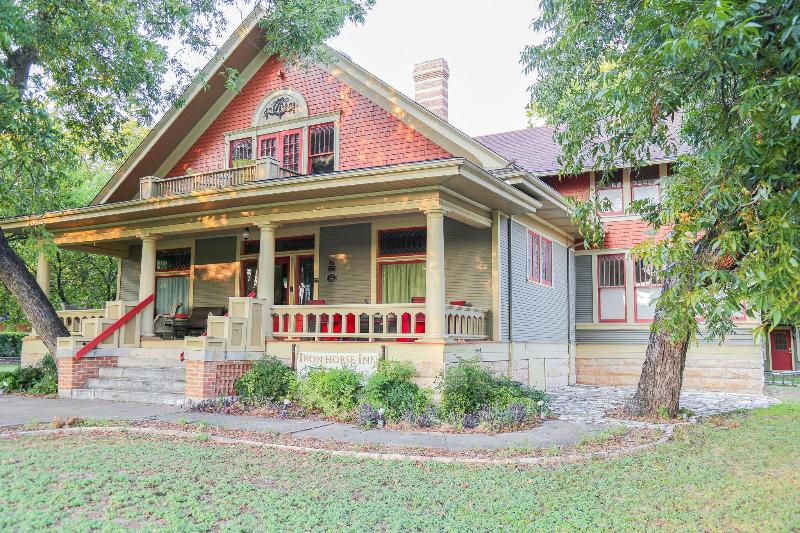 Iron Horse Inn image