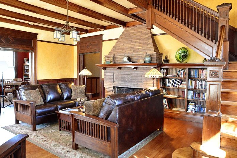 Iron Horse Inn image