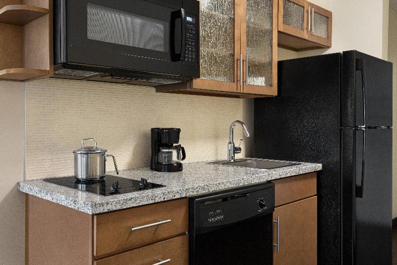 Candlewood Suites Safety Harbor - Clearwater NE photo 12