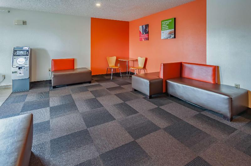 Motel 6 Drums Pa image