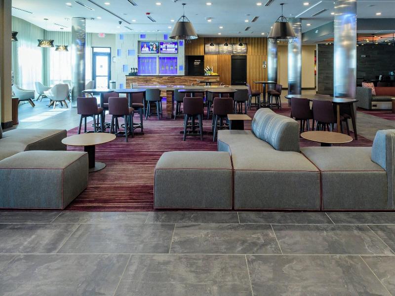 Courtyard By Marriott Lake Jackson