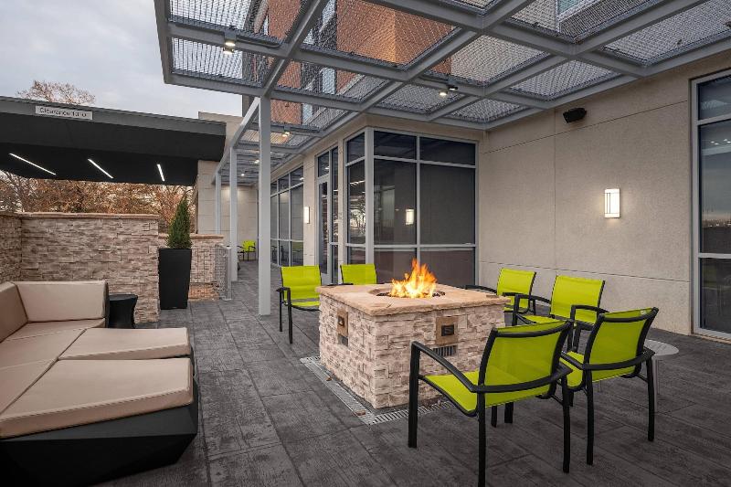 Springhill Suites By Marriott Jackson image