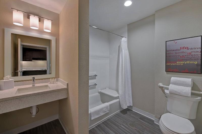 Towneplace Suites By Marriott El Paso East I 10 image