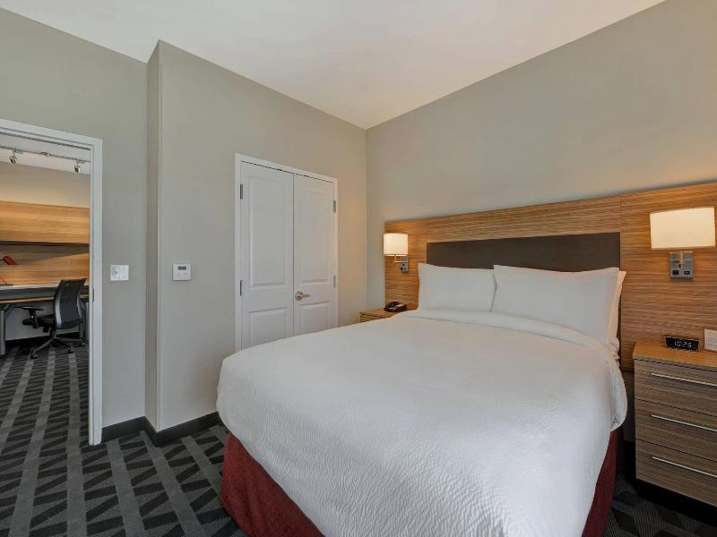 Towneplace Suites By Marriott El Paso East I 10 image