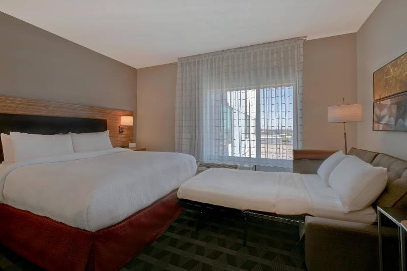 Towneplace Suites By Marriott El Paso East I 10 image