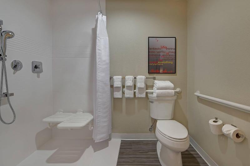 Towneplace Suites By Marriott El Paso East I 10 image