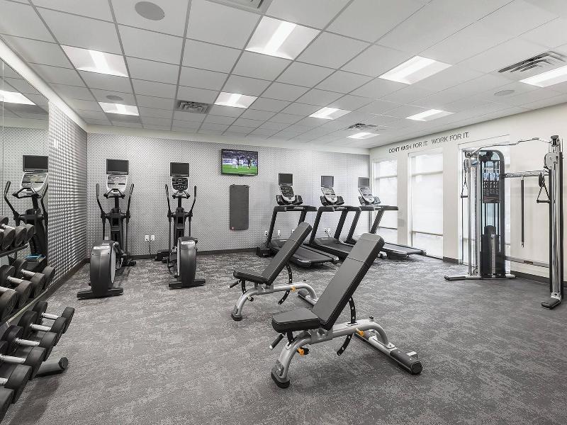 Fairfield Inn Suites By Marriott Minneapolis North image