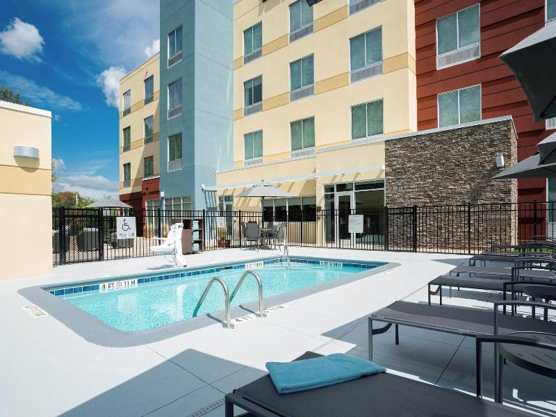 Fairfield Inn Suites By Marriott Shelby image