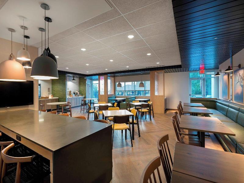 Fairfield Inn Suites By Marriott Shelby image