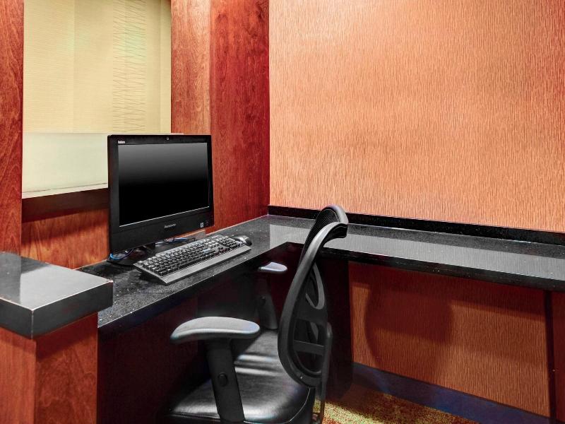 Fairfield Inn Suites Anniston Oxford