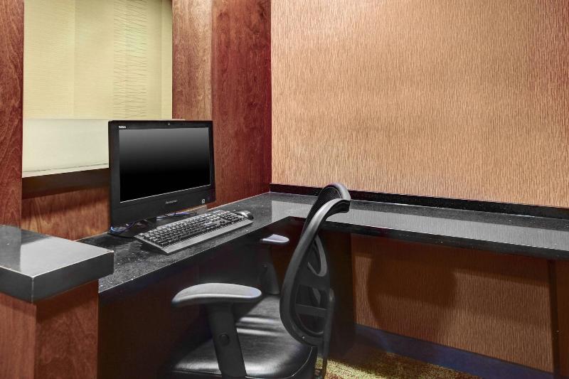Fairfield Inn Suites Anniston Oxford image