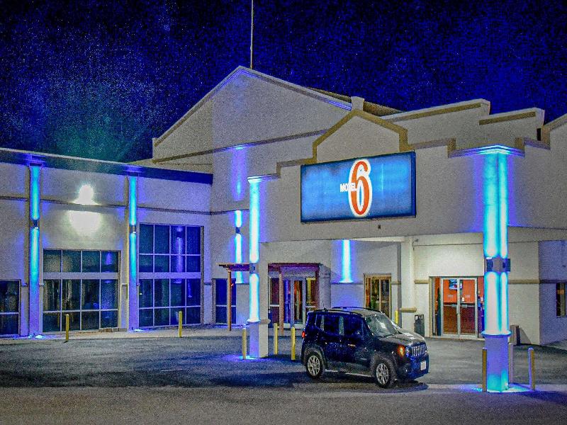 Motel 6 Snyder, TX image
