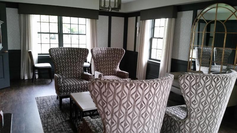 Normandy Farm Hotel Conference Center image