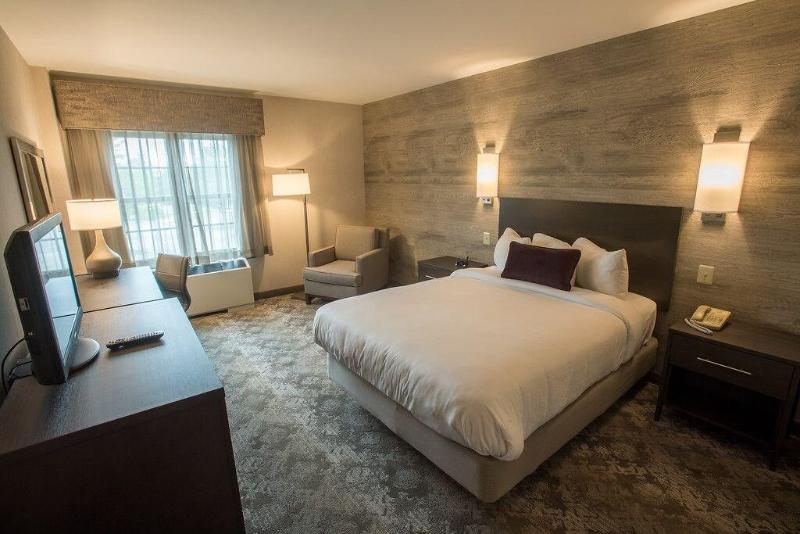 Normandy Farm Hotel Conference Center image