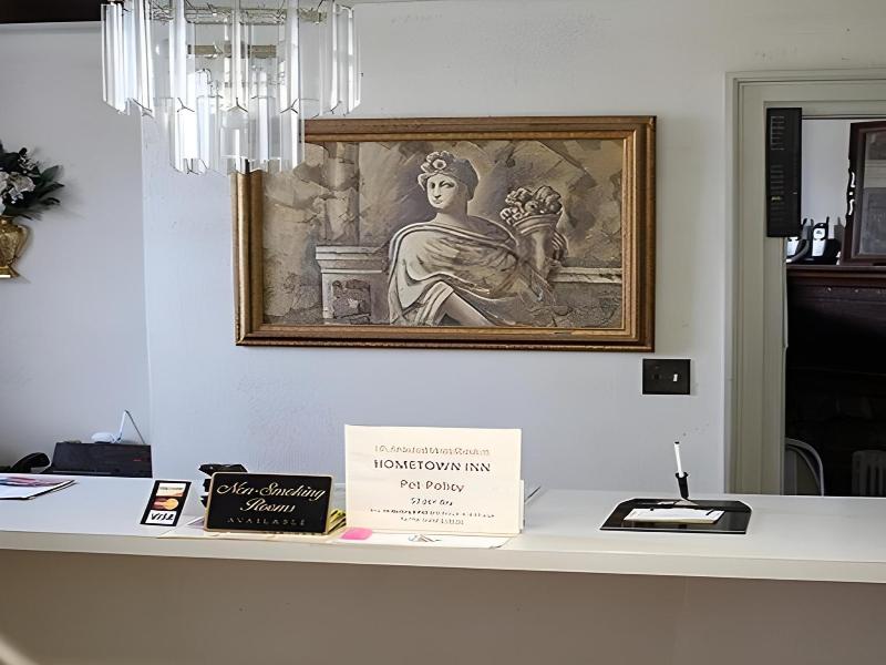 Hometown Inn Staunton image