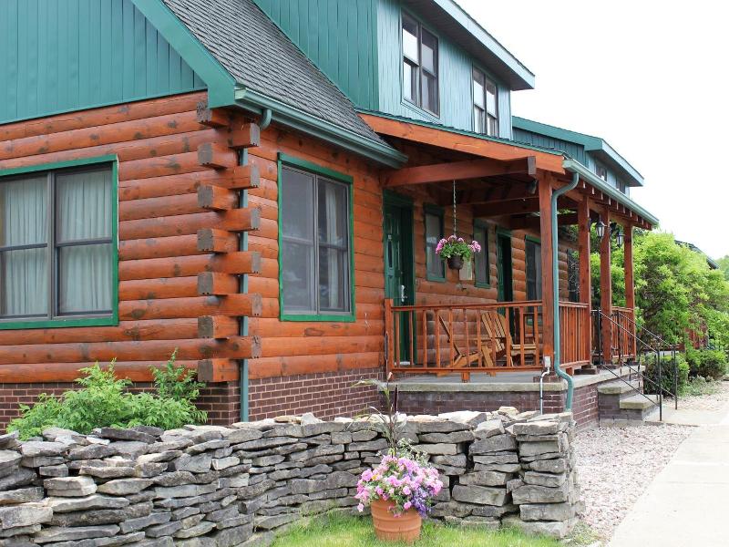 Stone Fence Resort image