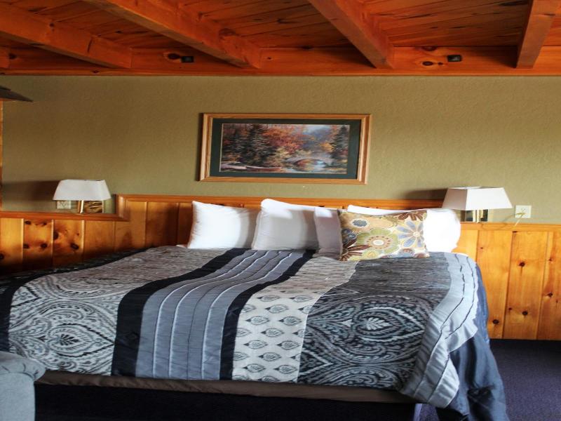 Stone Fence Resort image