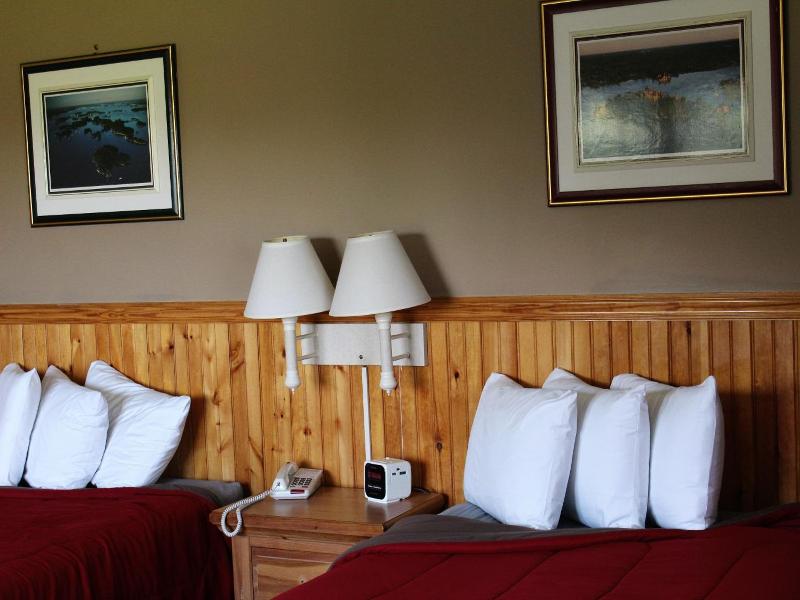 Stone Fence Resort image