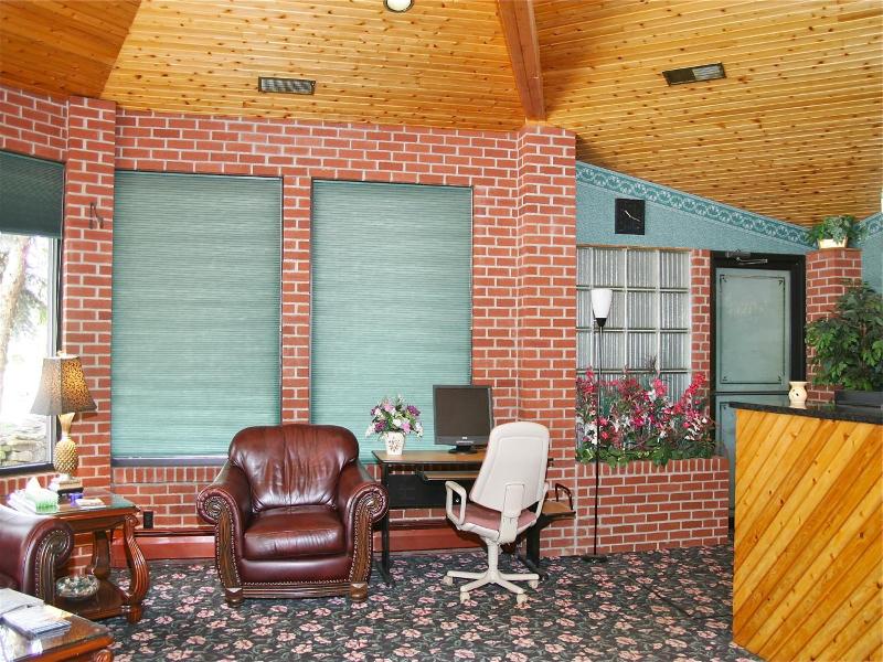Stone Fence Resort image