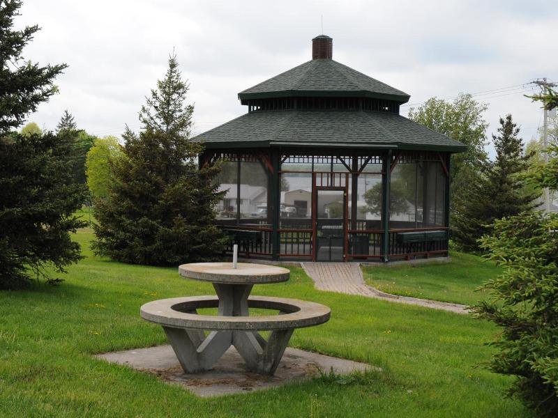 Stone Fence Resort image