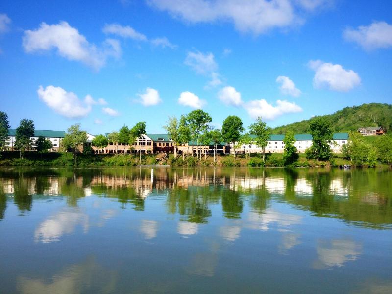 Stonewall Resort image