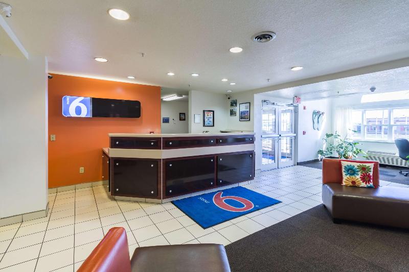 Motel 6 Huron, Oh - Sandusky image